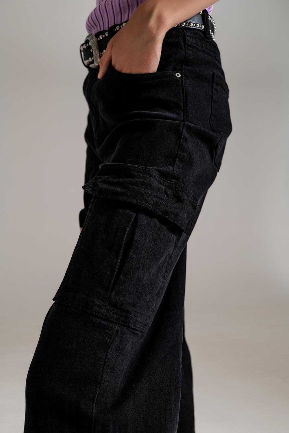 Straight Leg Cargo Jeans in Black - Szua Store