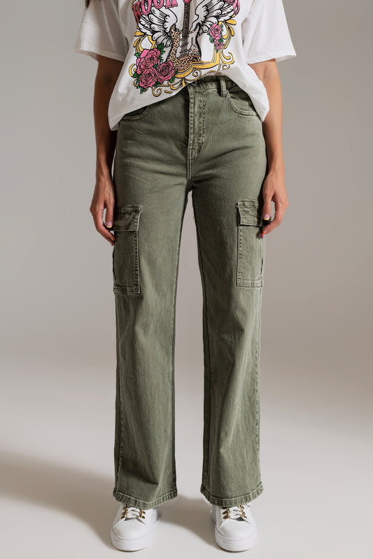 Q2 Straight Leg Cargo Jeans in Olive Green
