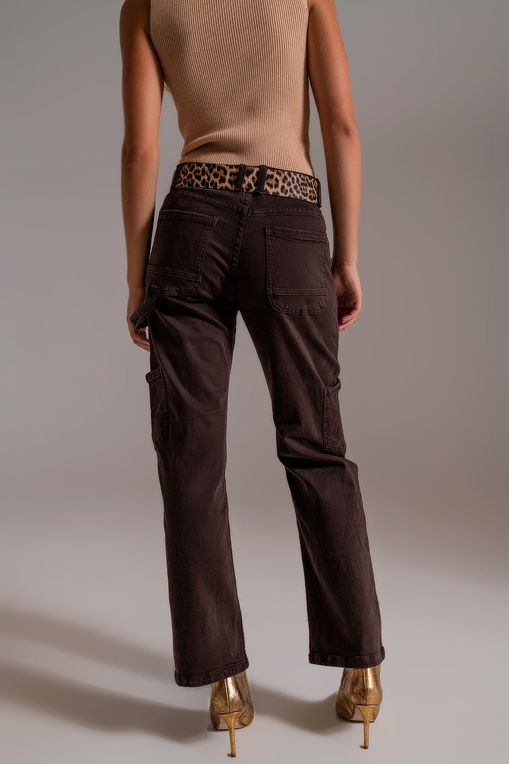 Straight Leg Cargo Pants in brown - Szua Store