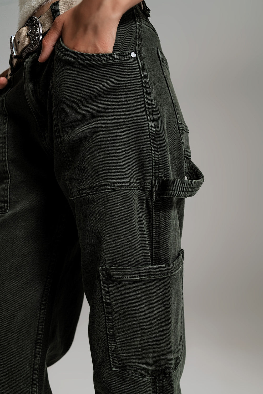 Straight Leg Cargo Pants in dark green - Szua Store