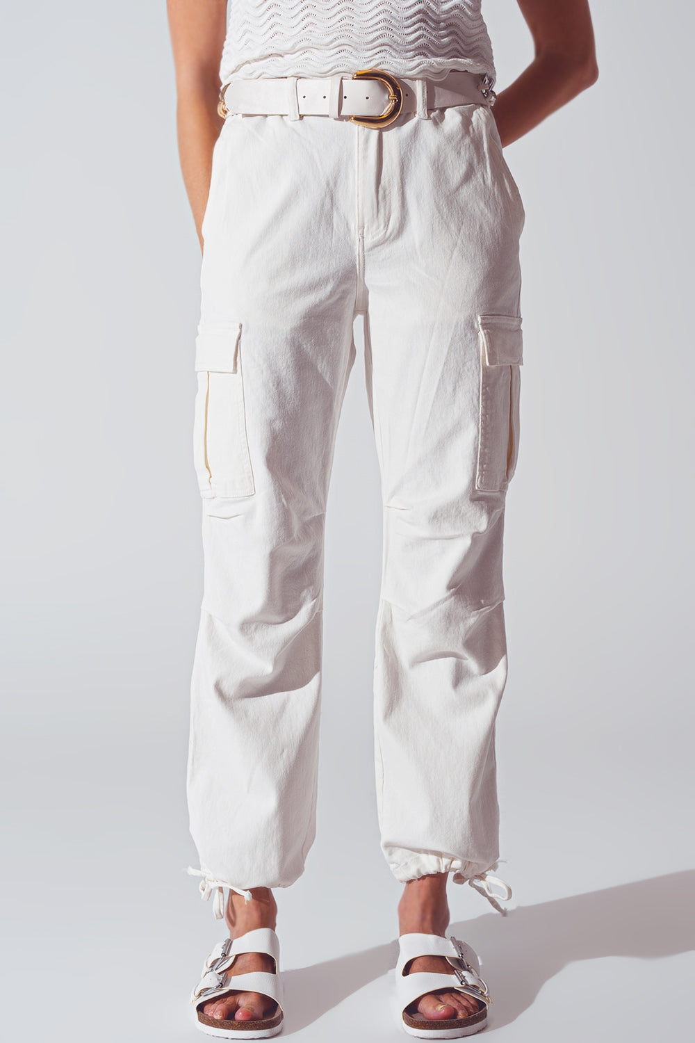 Q2 Straight Leg Cargo Pants in White