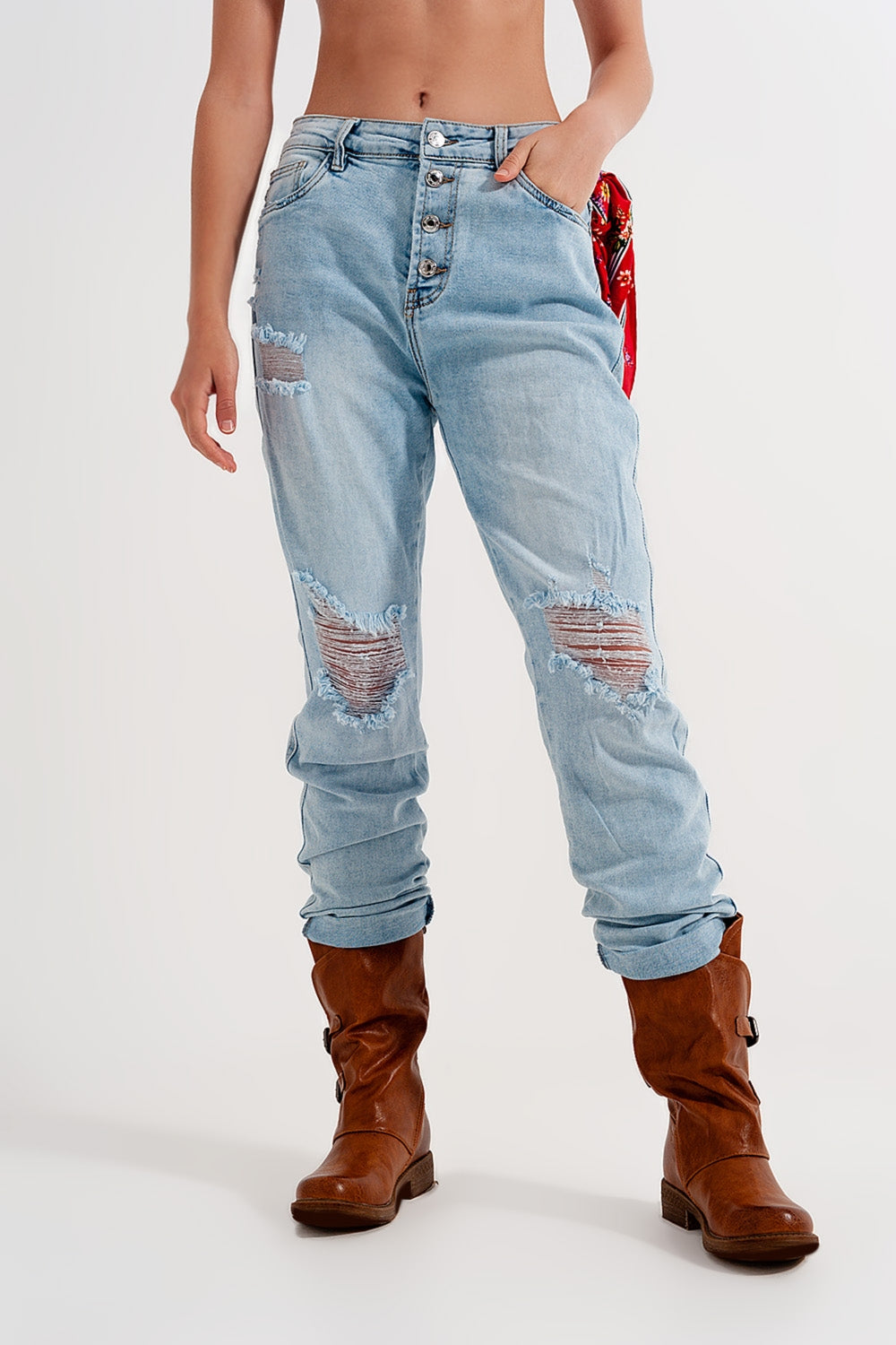 Straight leg distressed jeans with button detail in light blue Szua Store