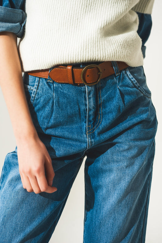 Straight leg jeans with darts at the waist in medium blue - Szua Store