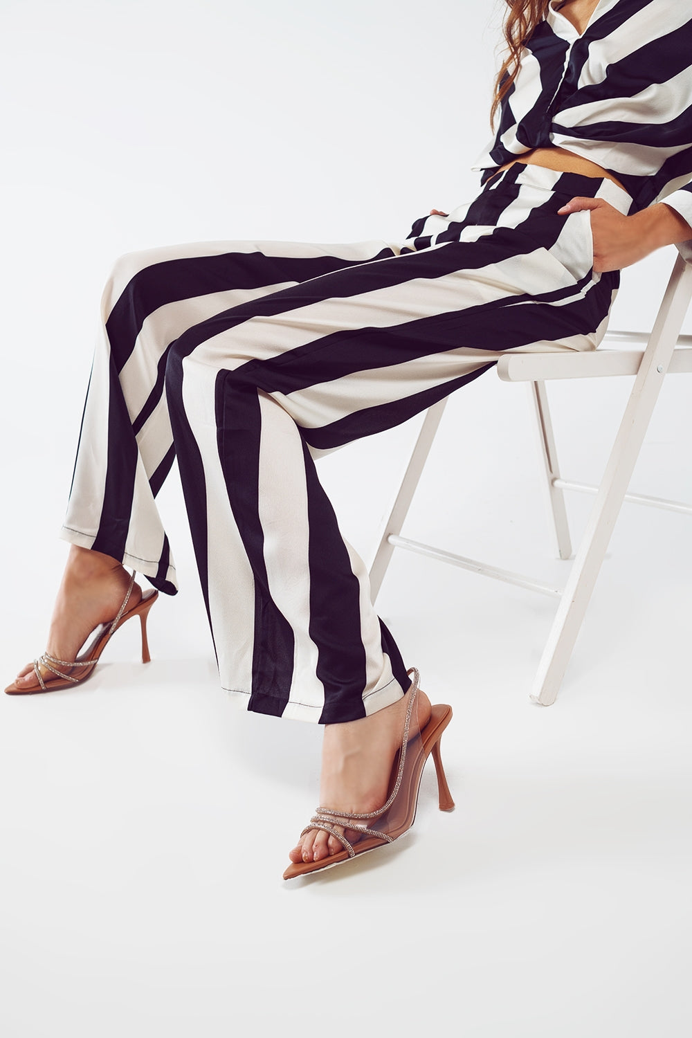 Q2 Straight Pants Stripe design and Relaxed fit in Black and White