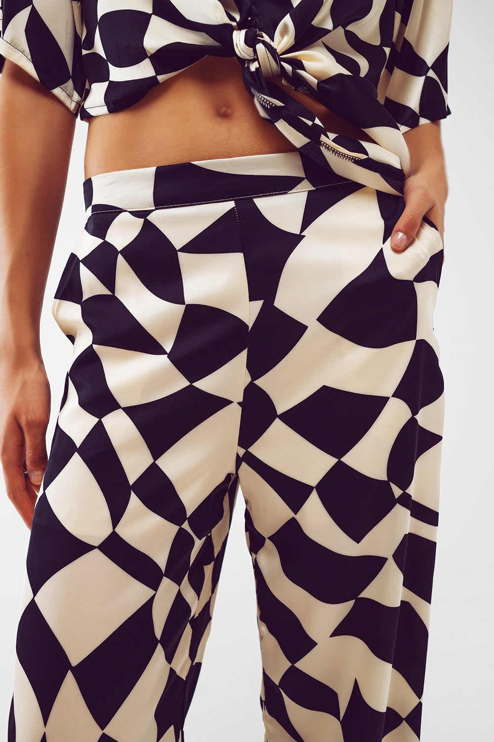 Straight Pants With Bauhaus Abstract Black and White Print - Szua Store