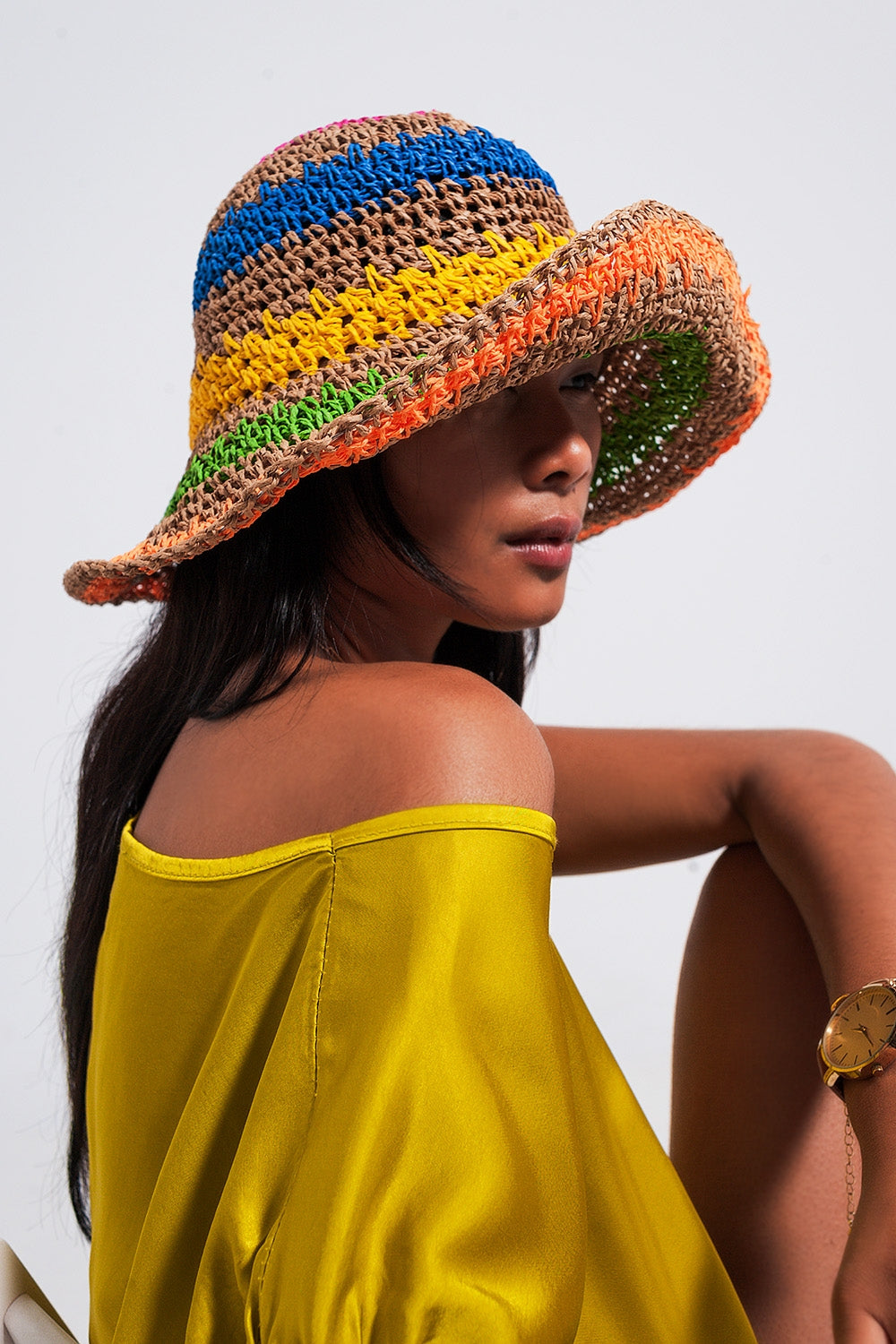 Sun hat in natural colored stripes