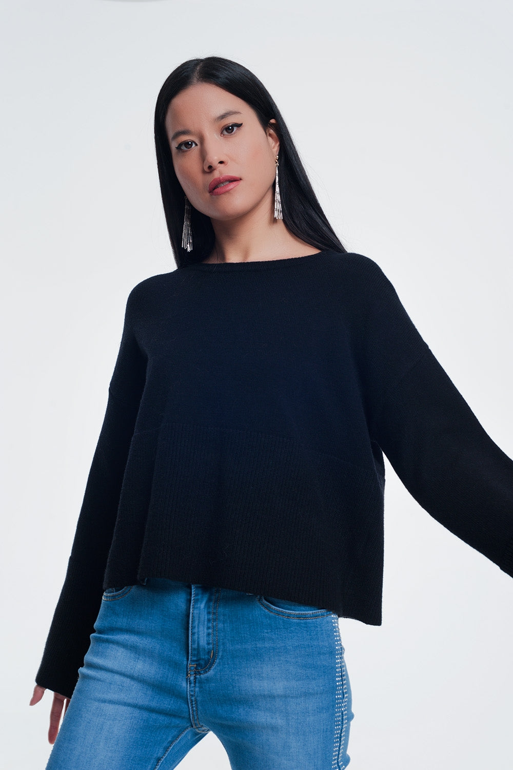 sweater with long sleeves in black