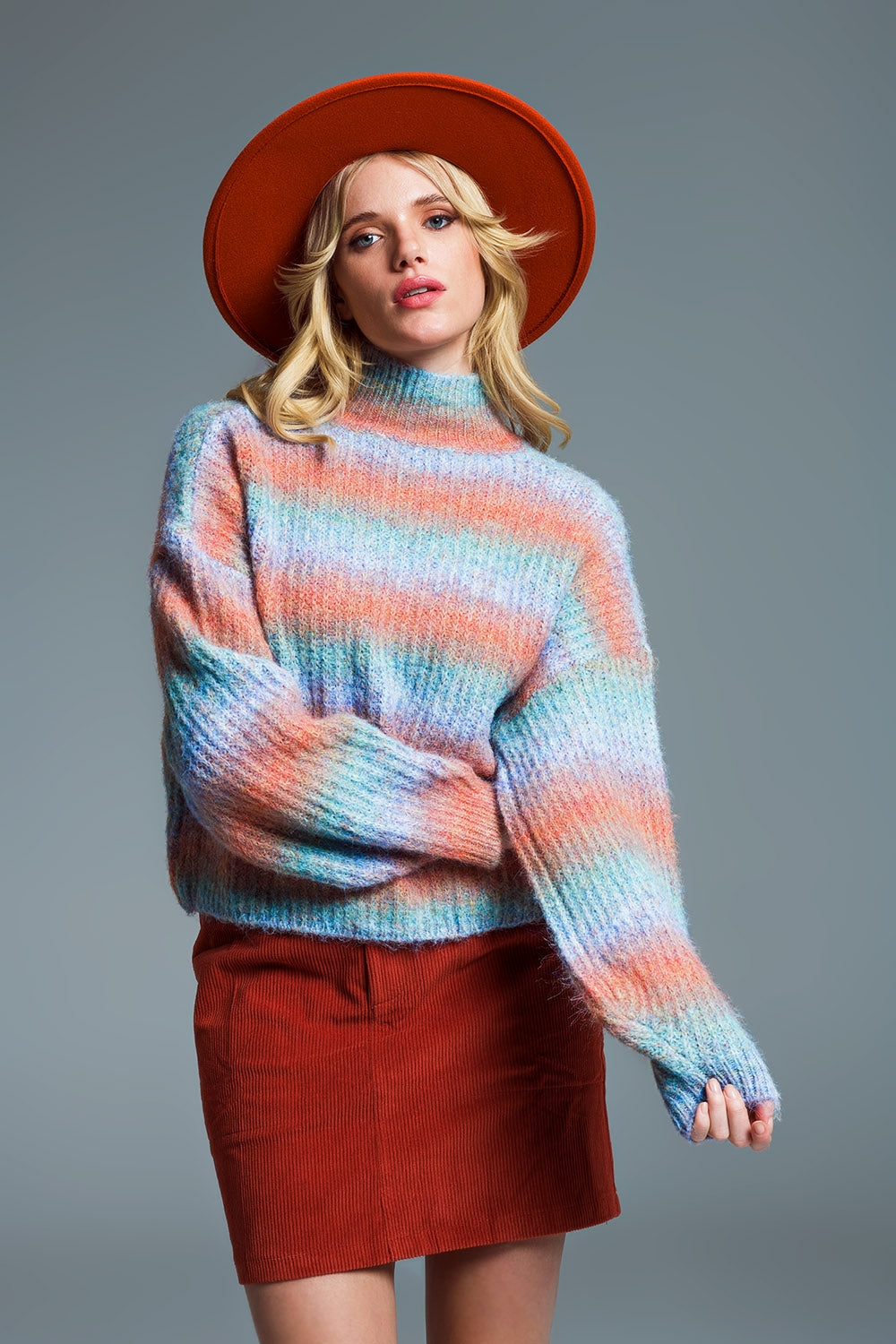 Q2 Sweater With Turtle Neck in Pastel Colors ombre stripe