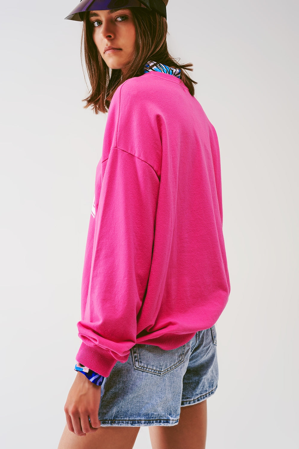 Sweatshirt with Los Angeles 77 Text in Pink - Szua Store