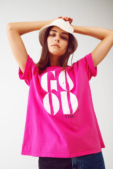 Q2 T-shirt With Good Vibes Text In Fuchsia