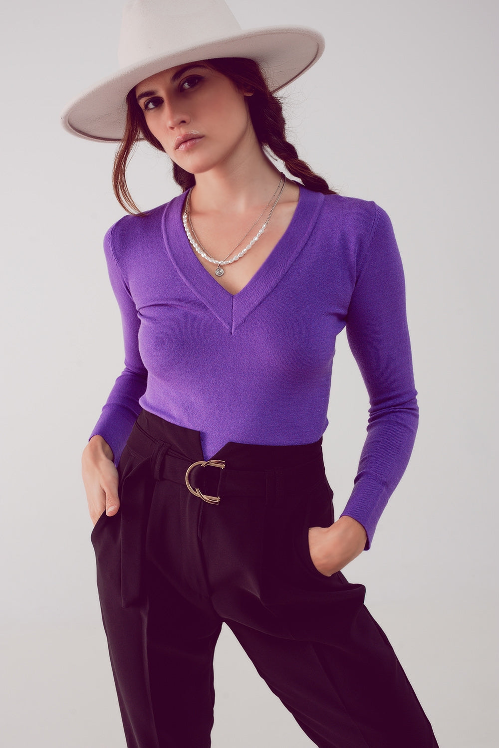 V neck fine knit jumper in purple Szua Store