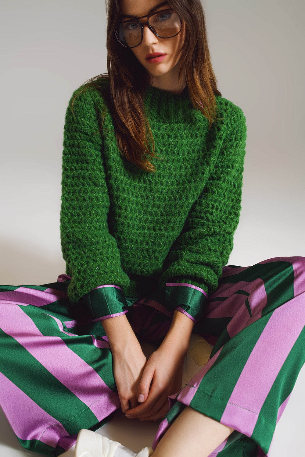 Q2 Waffle Knit Relaxed Sweater With High Neck in Green