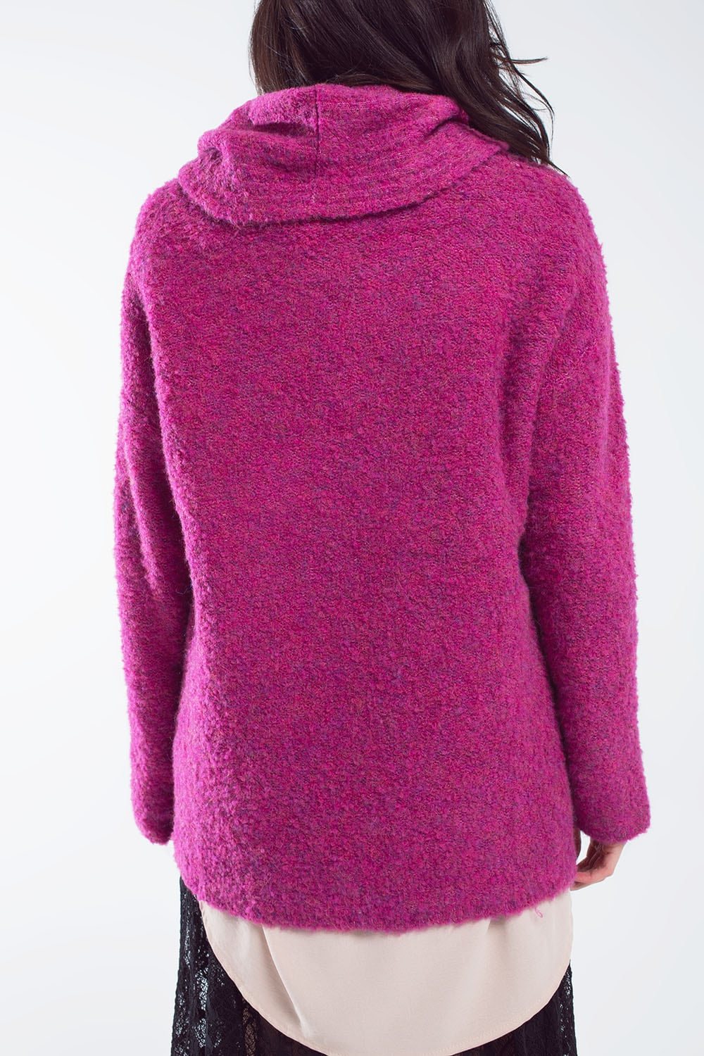 Jersey amplio con escote bardot en color magenta