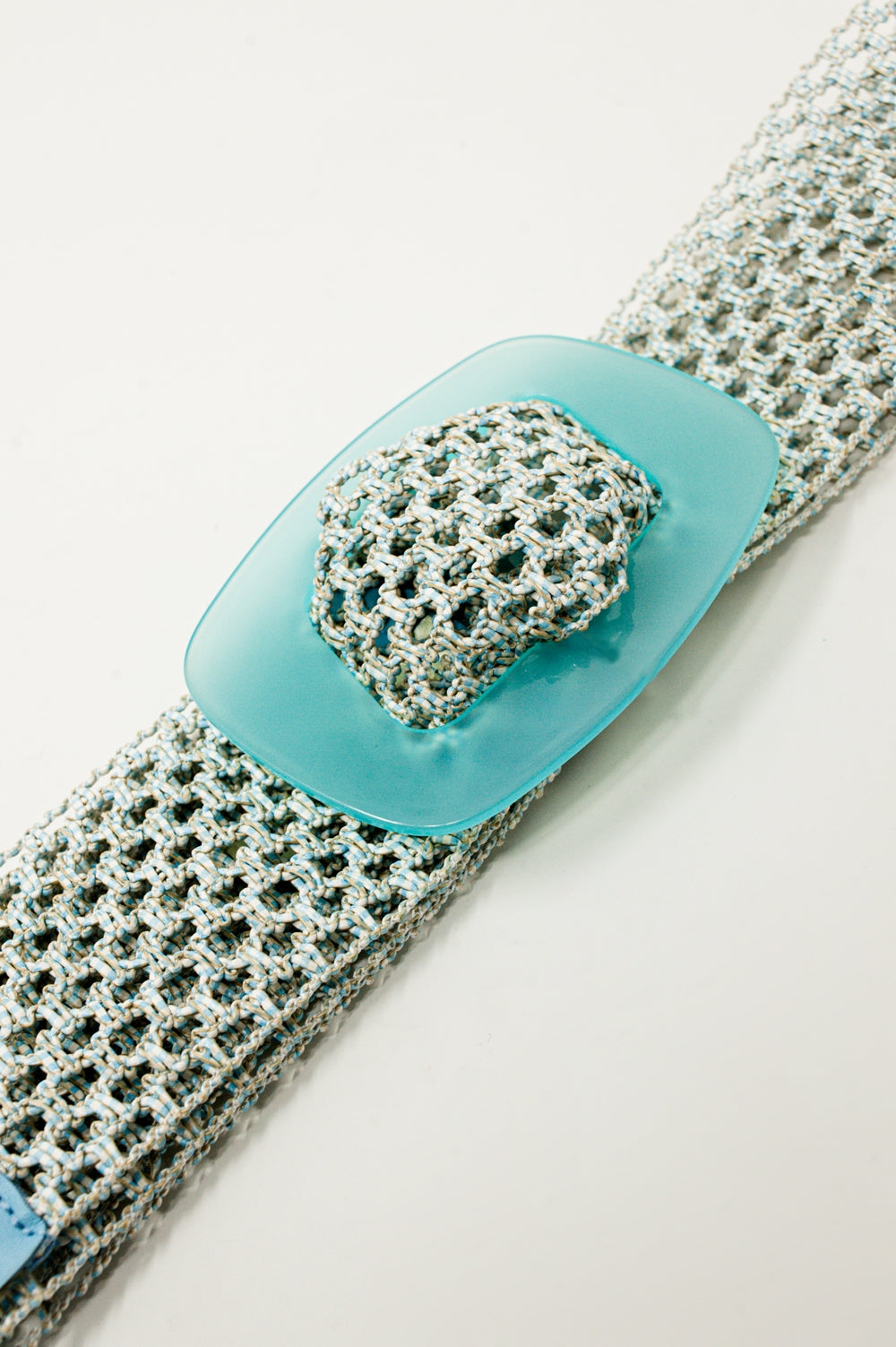Woven belt with resin buckle in lightblue - Szua Store